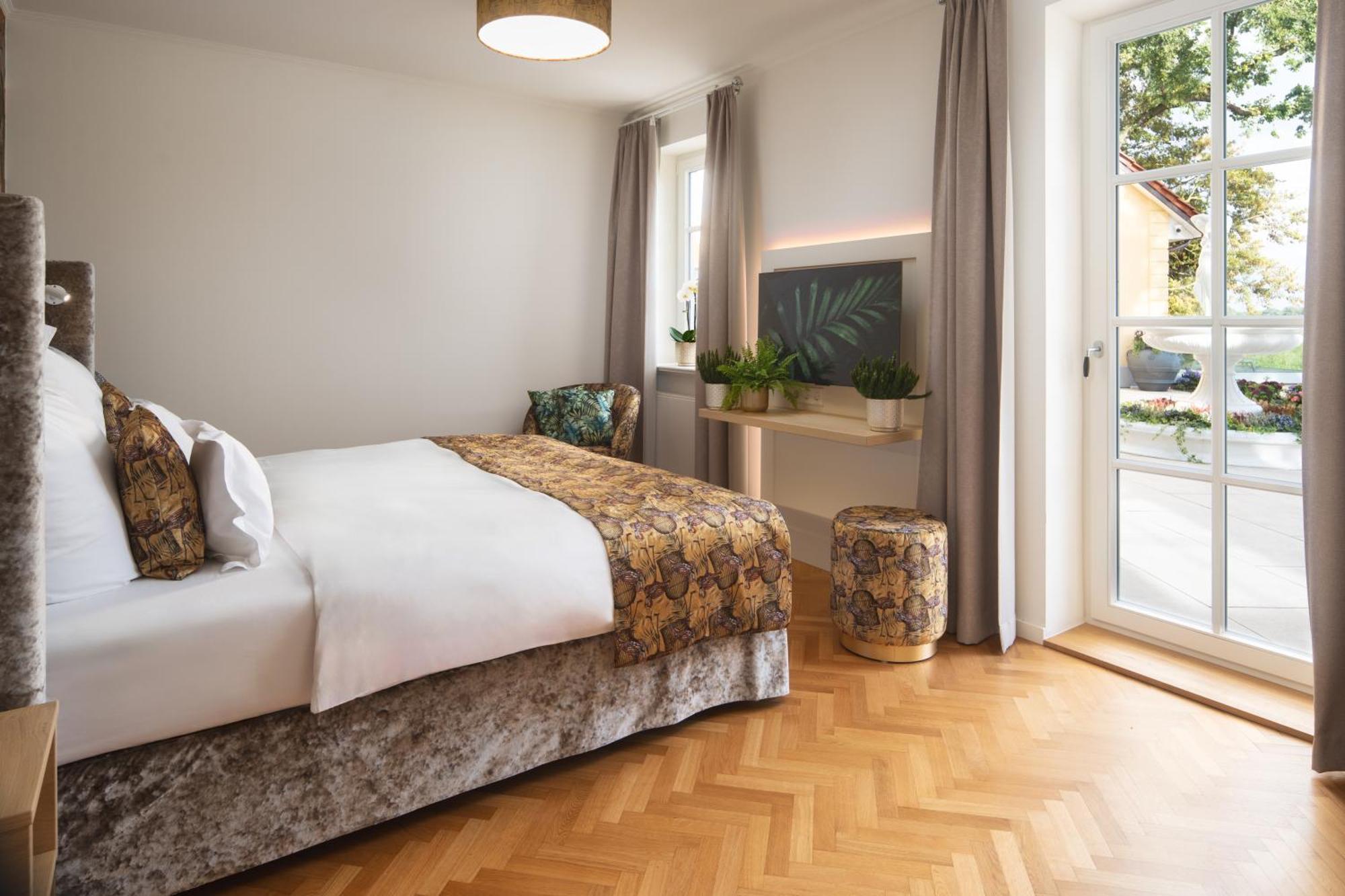 Schloss Ricklingen Schlossresidenz - Boutique Apartments & Hotel Suiten المظهر الخارجي الصورة